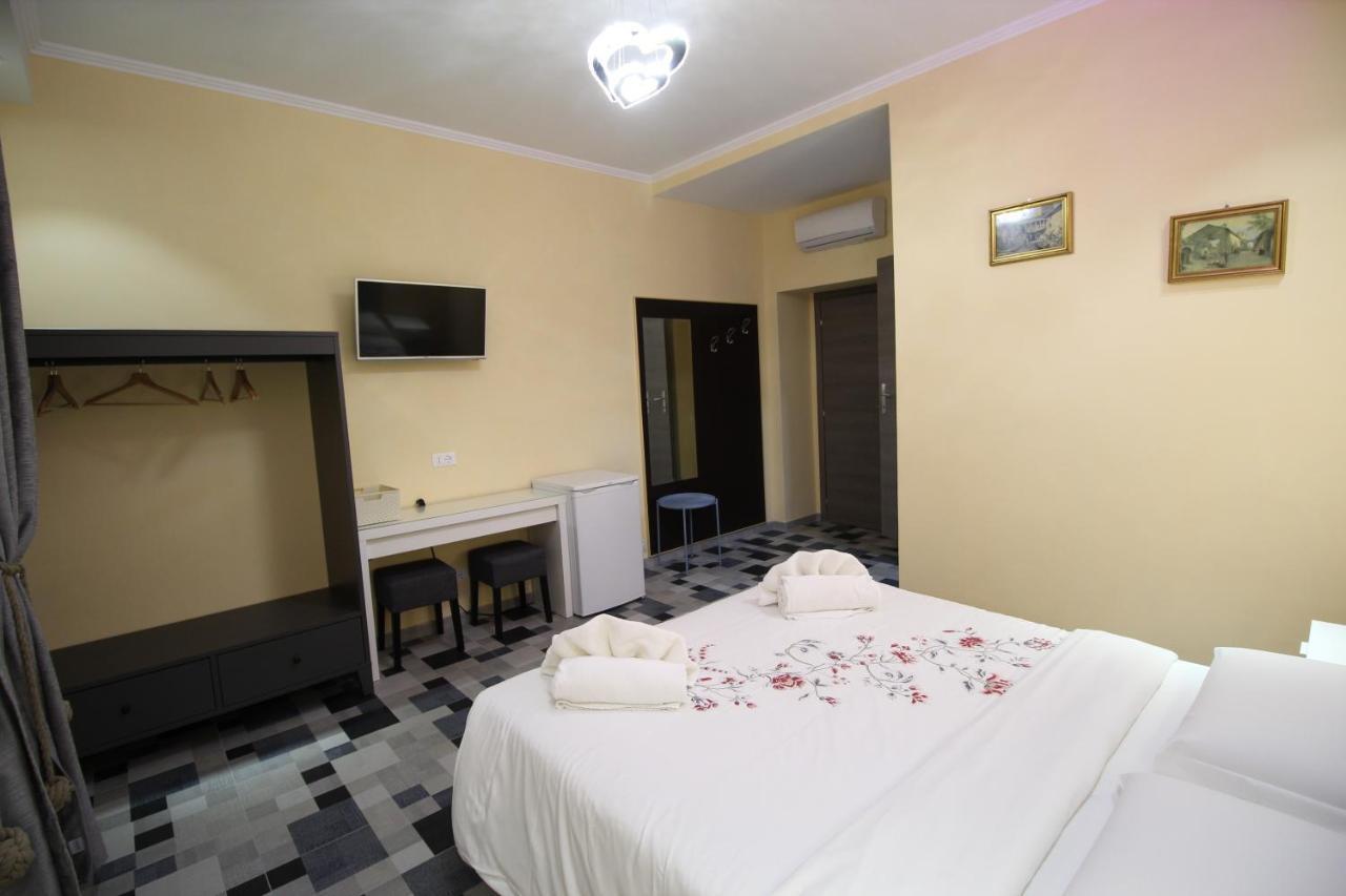 Affittacamere Quest House Lihong Roma